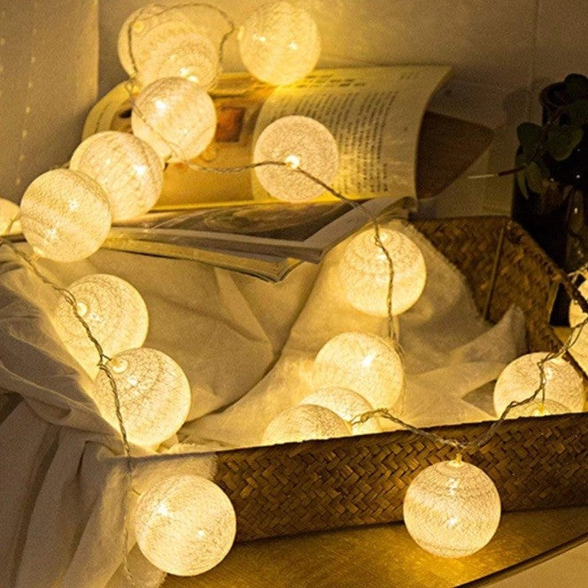 Guirnalda Esferas Luces 1,8 m Blanca