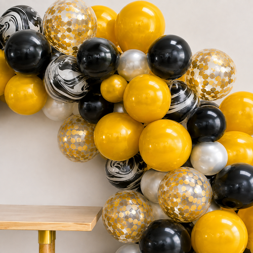 Arco Orgánico de Globos Negro Dorado Ágata | 102 Globos