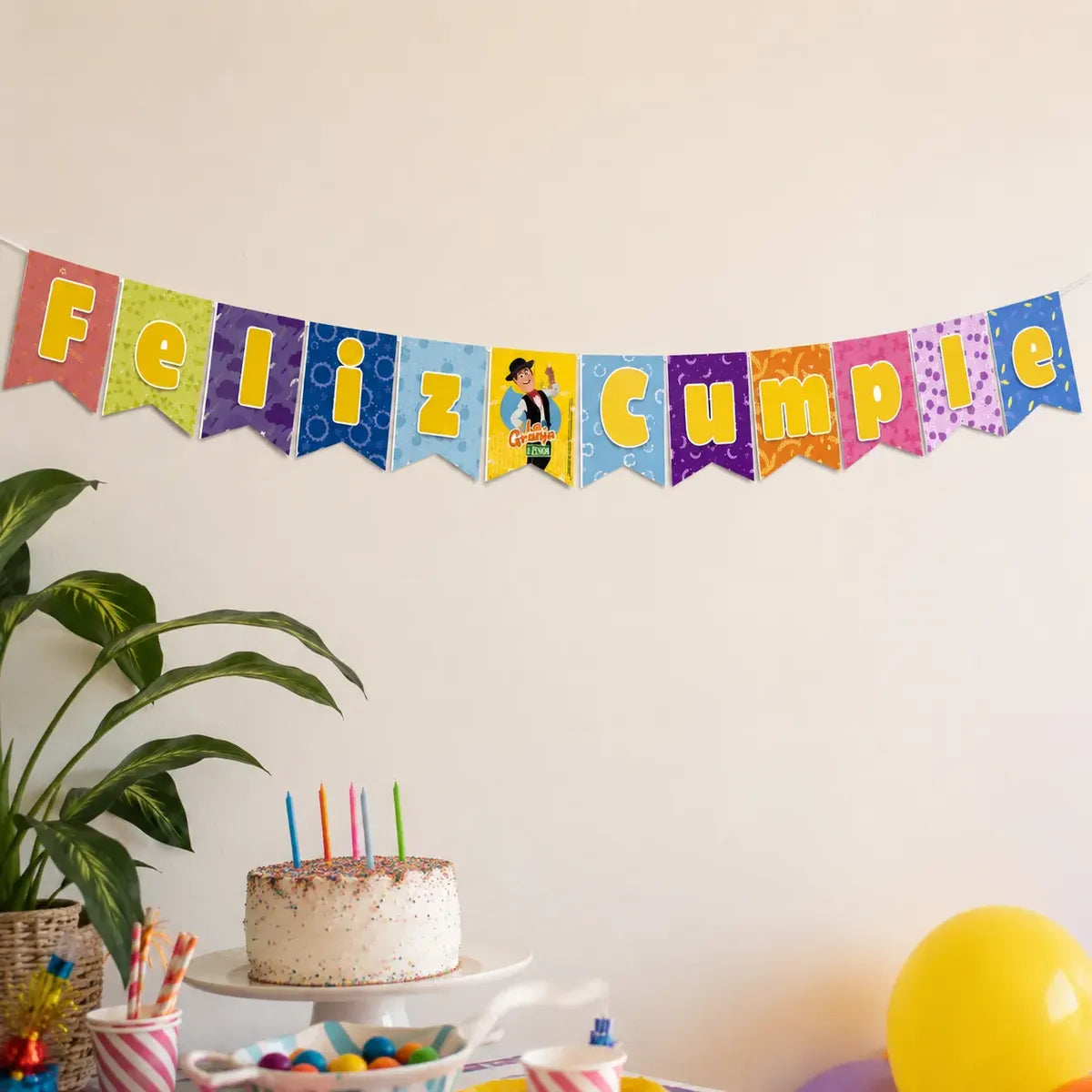 Pack Decoración Cumpleaños La Granja De Zenón para 30 Personas