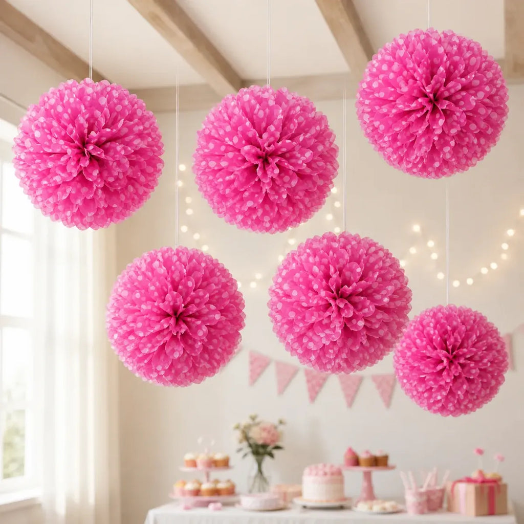 Kit Decoración Cumpleaños Fucsia Lunares Blancos | Pompones y Banderines | Cotillón Activarte