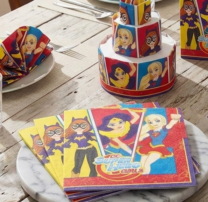 Pack Decoración Cumpleaños Super Hero Girls para 12 Personas
